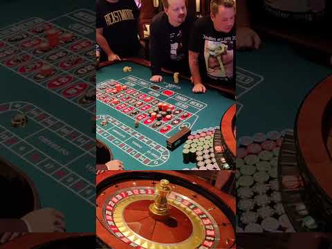 Experience the Thrill of RollHub Casino: Play Your Favorite Games in English!